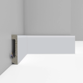 D235-119/20 Плинтус ДМ (80*17*2400 мм)